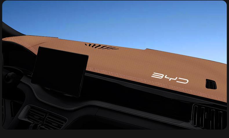 Applicable to 2024 BYD Song plusdmipro central control instrument panel light-proof pad plus version glory version sunscreen