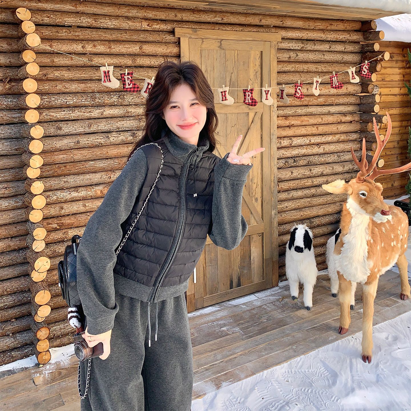 2025 Winter Slim Fit White Duck down Stand Collar down Jacket Suit Women's High Waist Plus Velvet Casual Pants Sports Two-Piece Set