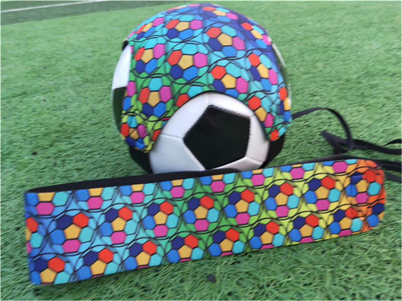 Nuevo equipo de entrenamiento de fútbol para niños para escuelas primarias y secundarias equipo de entrenamiento de fútbol para niños correa de fútbol auxiliar correa de giro de bola de artefacto