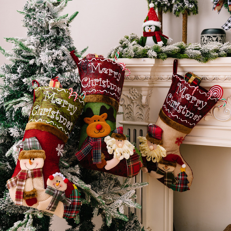 Haobei クリスマス装飾用品立体クリスマスソックス漫画サンタクロースソックス子供のギフトバッグ大型クリスマスソックス|undefined