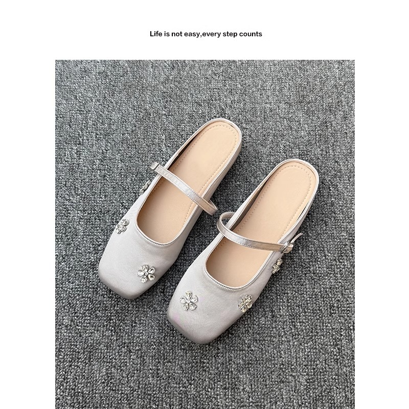 2025 calentamiento plata zapatos y medio zapatillas de verano mujeres usar diamante francés hermoso zapatillas frescas cuadradas zapatos mueller suaves