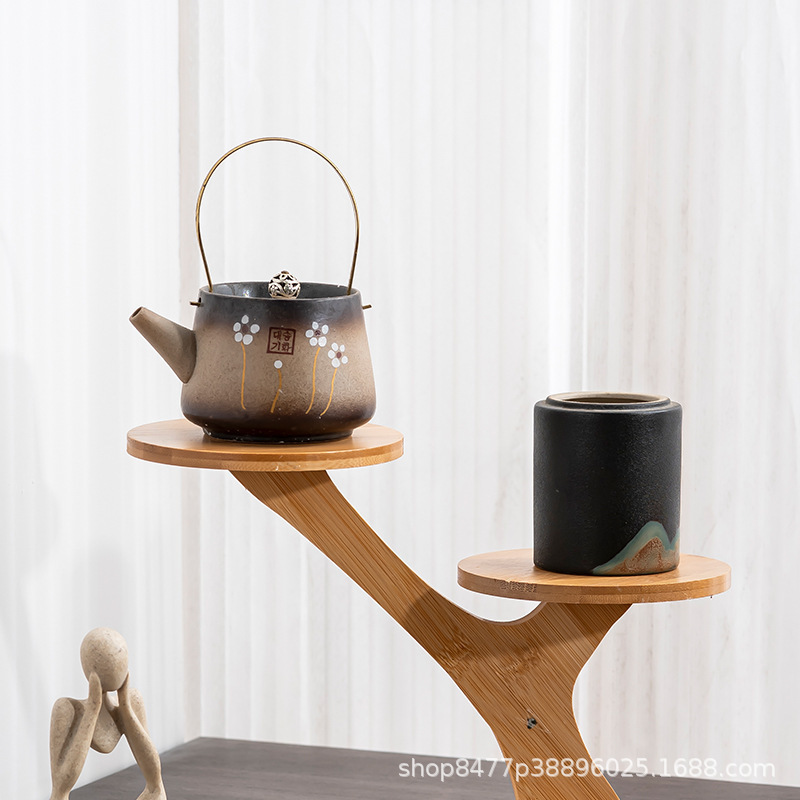 이중 가지가 있는 대형 꽃꽂이