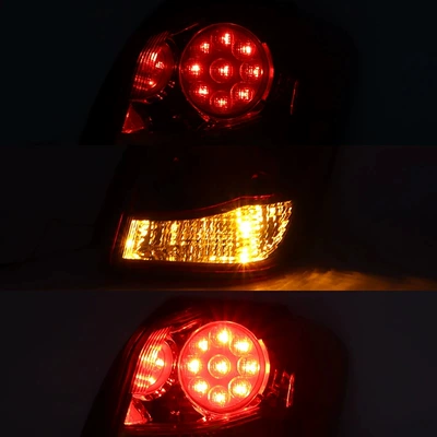 brake lights, Outlander – Tail light