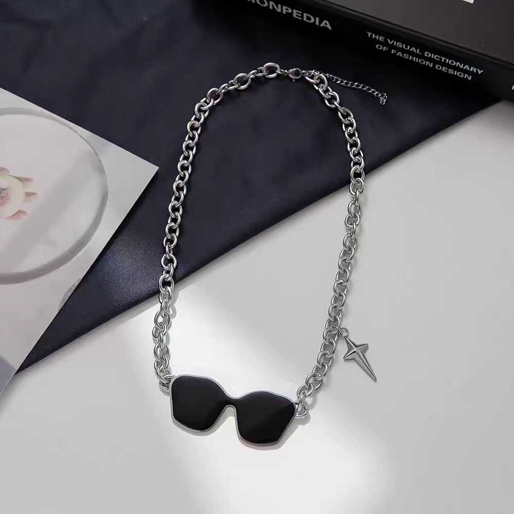Unisex Gender Hip-Hop Star Glasses Titanium Steel Polishing Unisex Necklace Men Pendant Necklaces