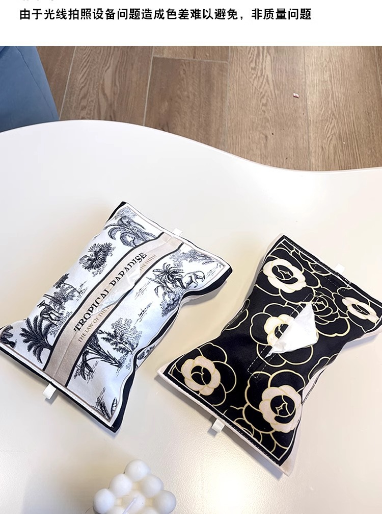 High-End Car Tissue Box Original Love Jungle Fabric Tissue Bag Box Car Hanging Good Supplies Tissue Cover