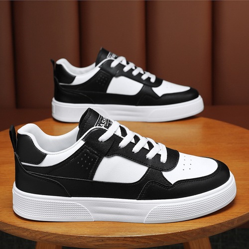 Summer Men's Shoes New Breathable White Shoes for Men Students Trendy Versatile Sports Shoes Casual Skate Shoes Fashion Shoes