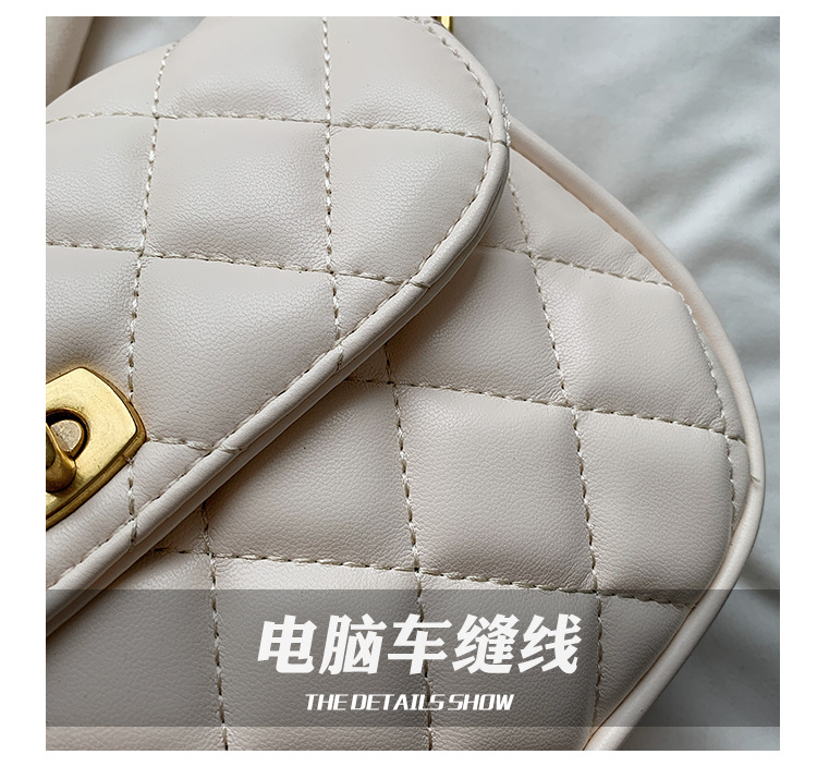 Fashion Rhombic Chain Solid Color Shoulder Messenger Small Square Bag display picture 28