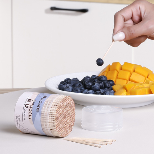 Japanese birch toothpicks, wooden toothpicks, bottled toothpicks, disposable wooden poles, household toothpicks, 440 copies