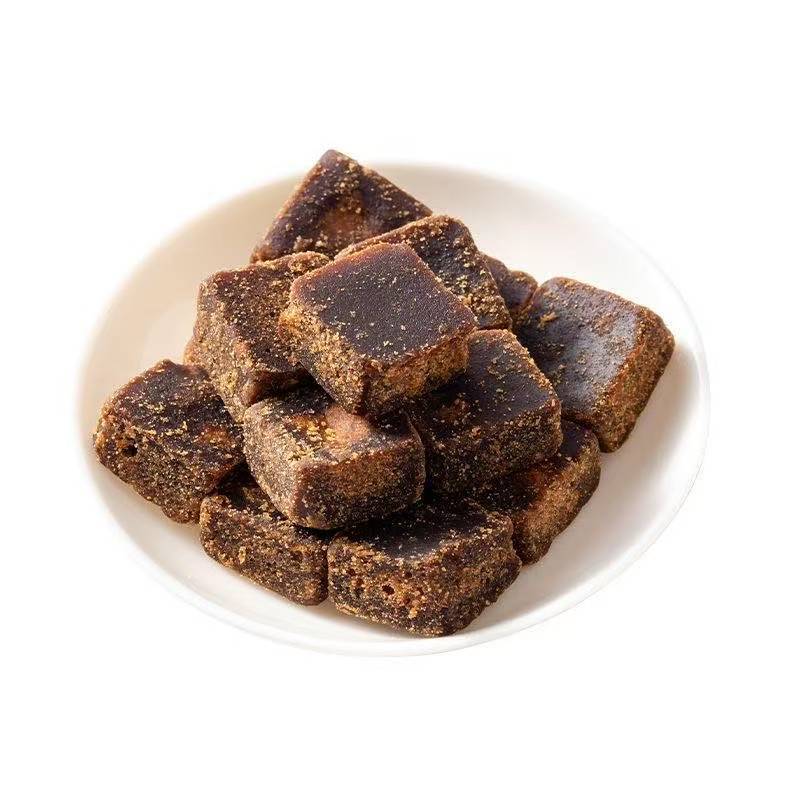 Brown Sugar Blocks (Handmade Traditional Black Sugar) — 500g Food-Herb Sweetener for Tea & Congee in use