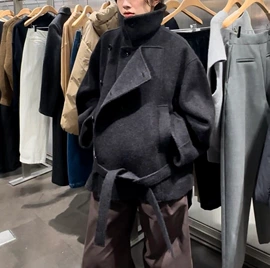 女式羊毛衫;女式针织衫;女式毛呢外套