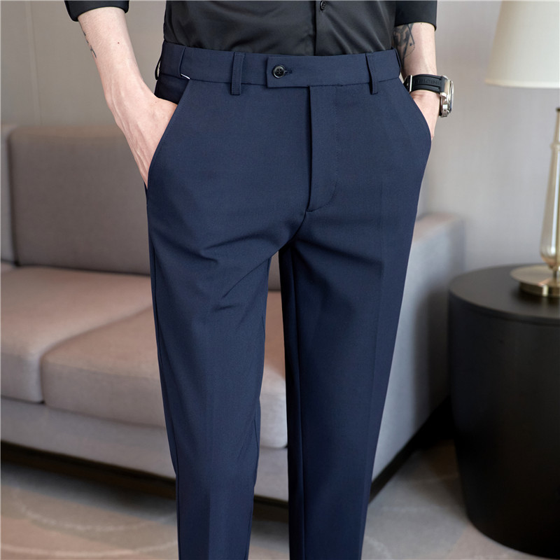 Primavera y verano nuevos hombres pantalones de traje casual cintura estiramiento Delgado pantalones recortada moda coreana pantalones flacos de los hombres pantalones traje Pantalones