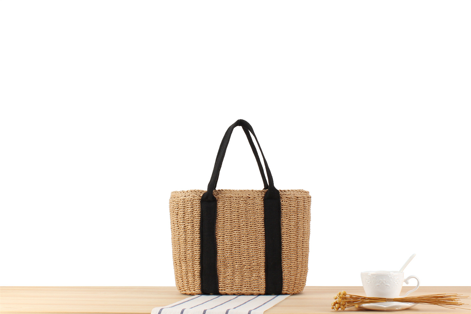 Women's Large Paper String Solid Color Vacation Beach Weave String Straw Bag display picture 4