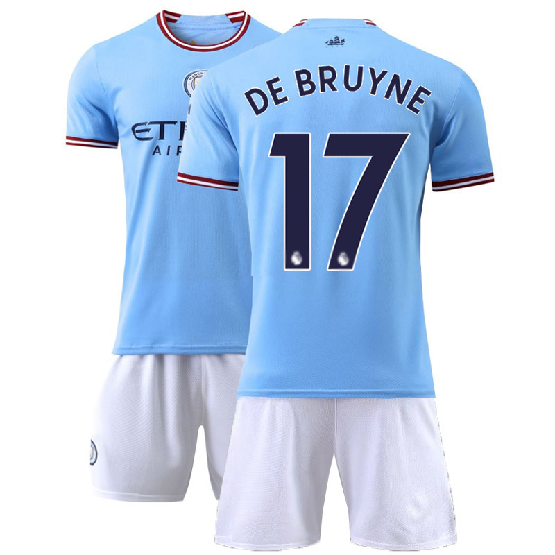 23 Manchester City Home No. 17.jpg