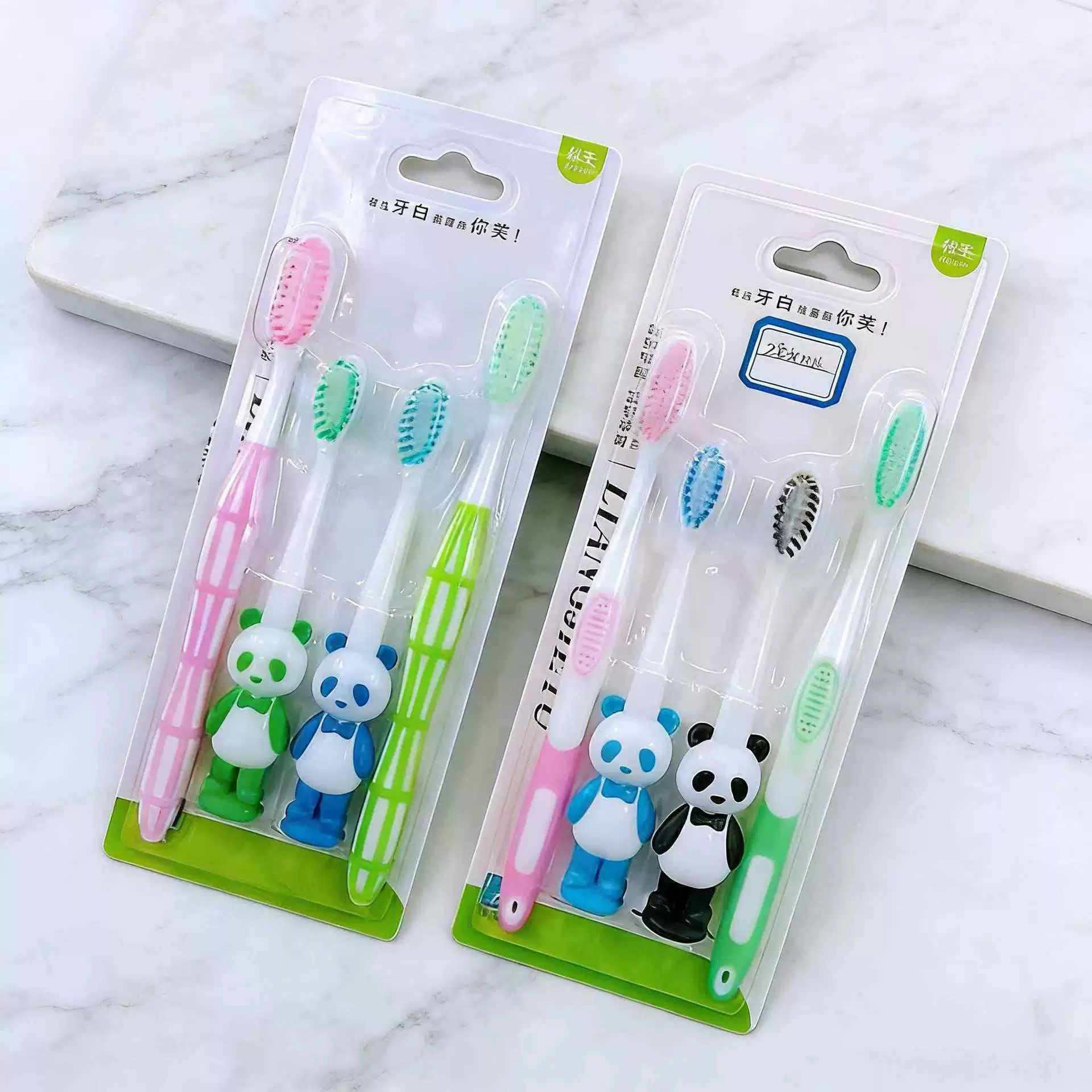 Factory Direct Четырехсемейная зубная щетка для взрослых детей зубная щетка Защита зубов Зубная щетка мягкая зубная щетка для волос два юаня стойло горячая распродажа