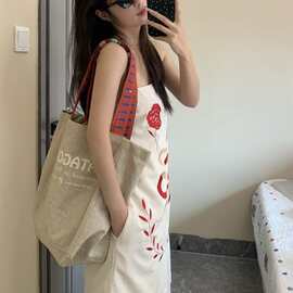 日本小众帆布包女款2026新款秋冬韩系慵懒风大容量百搭红色单肩包