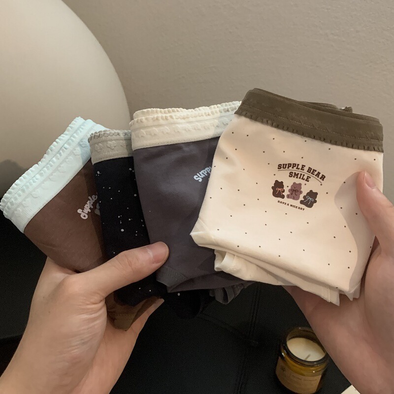 Japanese-Style Cute Cartoon Underwear for Women, Summer Thin Mid-Waist Seamless Simple Comfortable Large Size Student Pure Cotton Underwear for Women