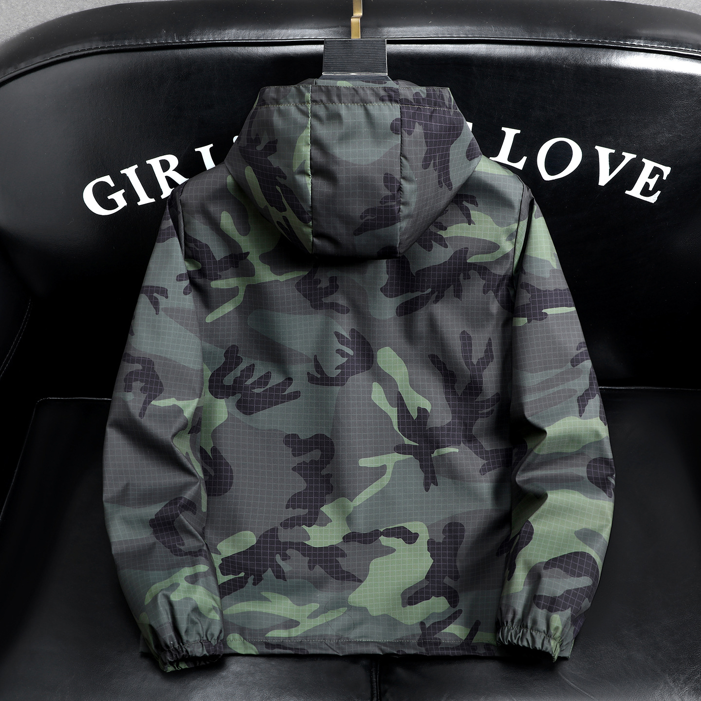 Men's Oversized Camo Hooded Jacket – Lightweight Military Style Windbreaker With Zipper Pockets, Streetwear Essential For Casual & Workwear_voghion.com