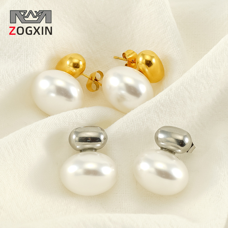 Pendientes de perlas retro francesas Pendientes de alta gama europea y americana de acero de titanio femenino Pendientes de lujo ligero de temperamento de 18K joyería al por mayor