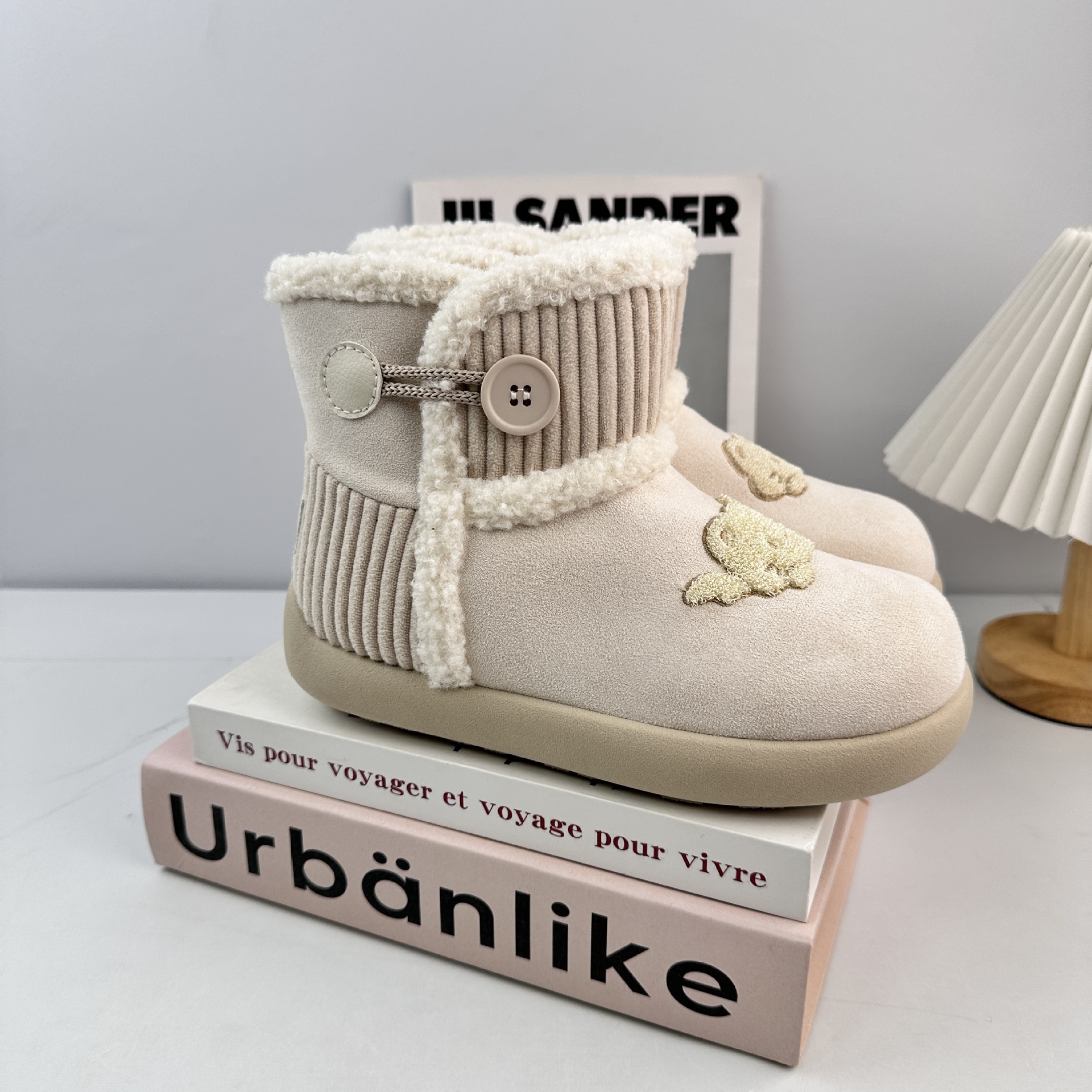 Yuanbo invierno botas de nieve para mujeres 2025 nuevo tipo de terciopelo grueso fondo plano ligero calentamiento coreano zapatos de algodón de mujer