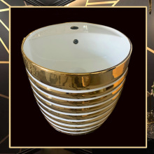 ����̩���Ж|��ʽϴ����߶��僽�ϴĘ��ʽ�젝����ɫˮ�۰��]