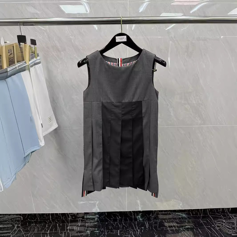high quality 24 Summer TB College Style Three Color Pleated dress Midi Sleeveless Vest Dress