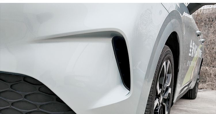 Suitable for 26 models of MG4, front bumper corner protectors, ABS front bumper safety anti-collision strips, anti-scratch corner guards, and anti-scratch accessories