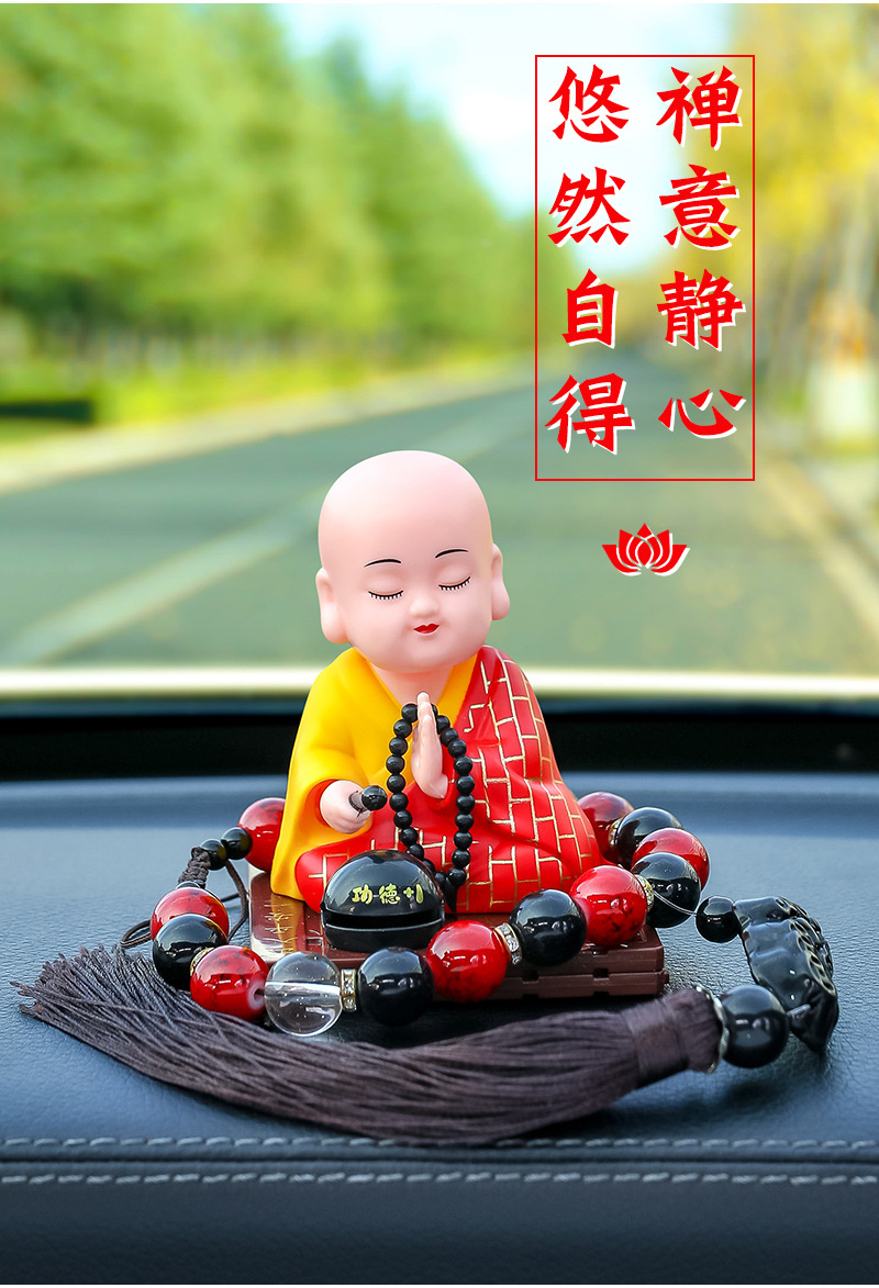 Car Ornaments, Monk Car Ornaments, Solar Automatic Nodding, Knocking Wooden Fish, Car Decompression Dolls
