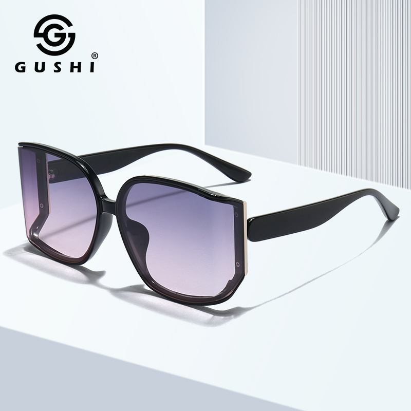 fashionable trend sunglasses