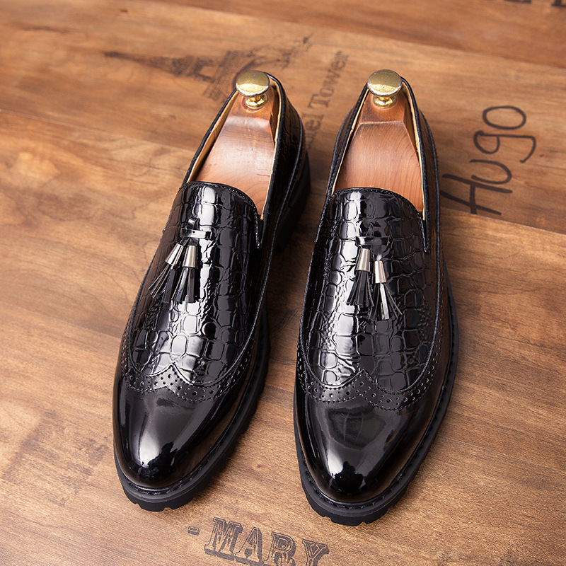 Cross-Border New Style Brogue Color-Block Tassel Shiny Leather Fashion Slip-On Loafers Hair Stylist Large Size 48 Men's_voghion.com
