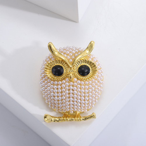 New hot-selling Korean jewelry owl cute cartoon corsage alloy electroplated pearl corsage factory direct sale