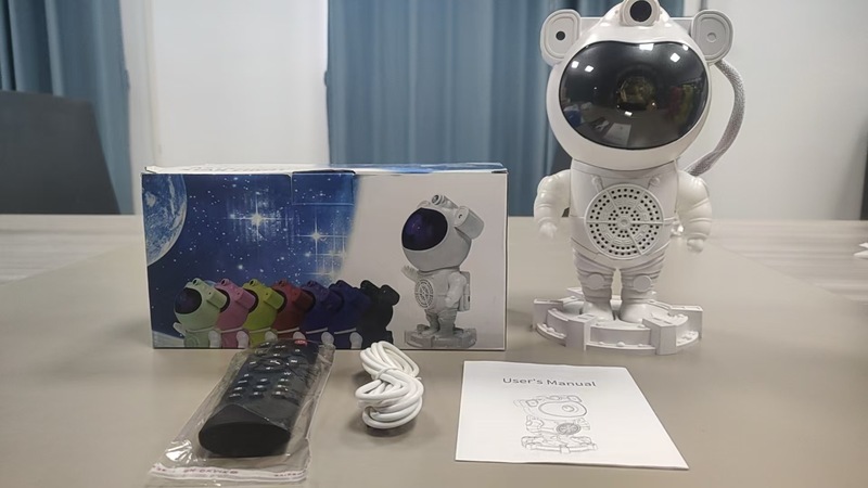Amazon クロスボーダー Bluetooth 宇宙飛行士星雲ランプ夢のような星空ランプ寝室の睡眠雰囲気宇宙飛行士ナイトライト|undefined