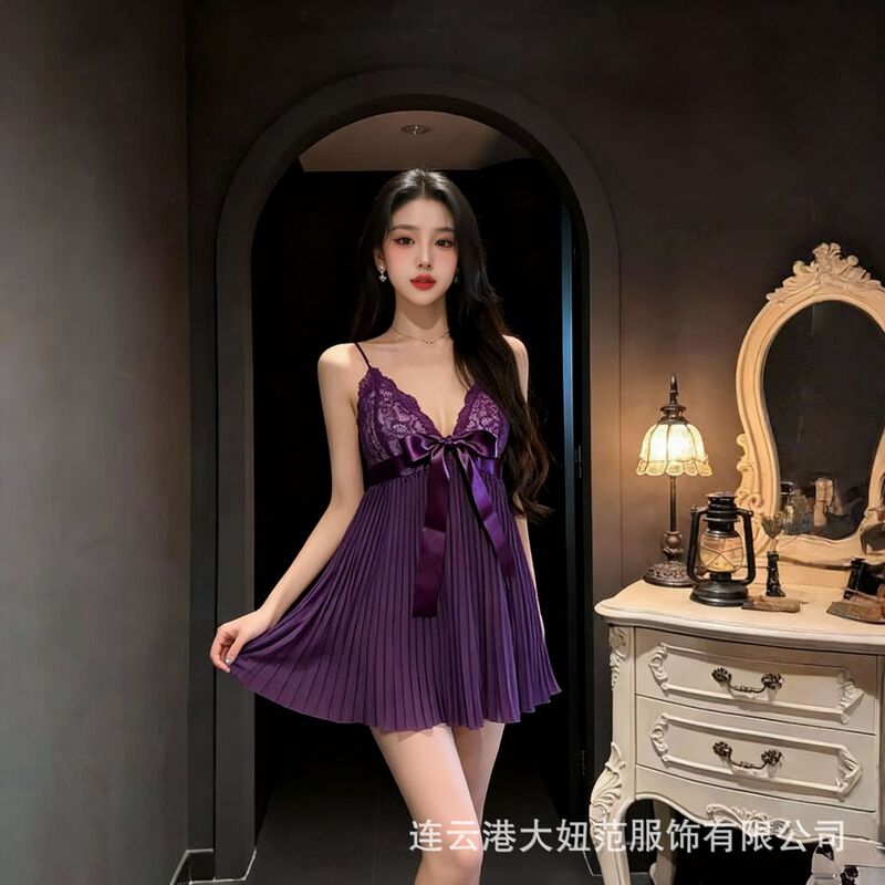 New Style Deep V-Neck Pink Sexy Lace Bowknot Nightgown with Chest Pads for Women, Pleated Home Wear Nightdress