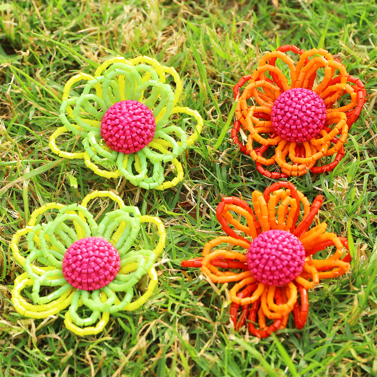 Trendy Pastoral Handmade Beaded Daisy Flower Plastic Earrings