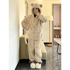 豹纹珊瑚绒连帽睡衣女冬季新款舒适加绒加厚长袖长裤家居服两件套