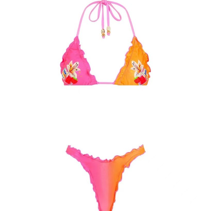 Nuevo traje de baño con estampado dividido