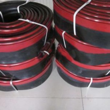 防溢裙板一般长50米    其它防溢裙板长度可裁剪10米  20米