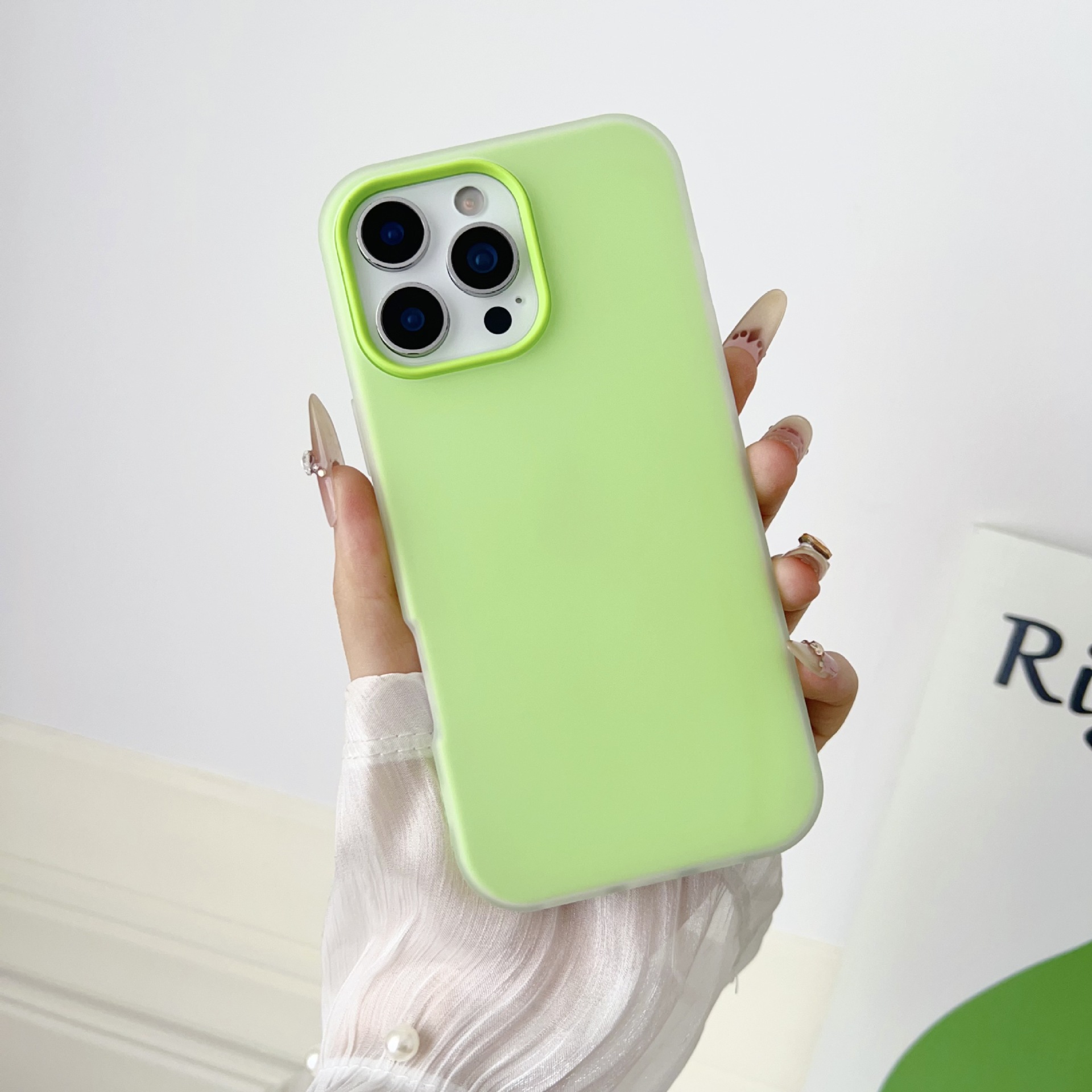 Verano color caramelo sensación de la piel dos en uno para iPhone16 Apple 15ProMax funda para teléfono móvil 14 pareja 13 nuevo