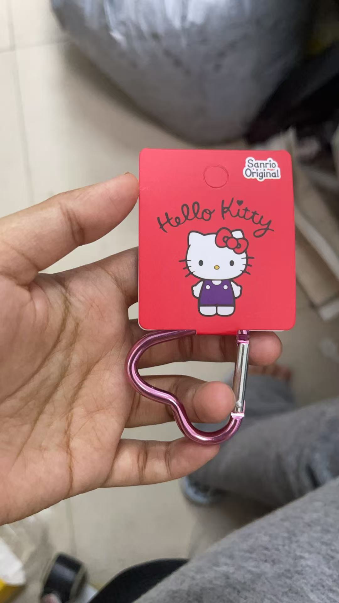 하나의 러브 버클과 행택