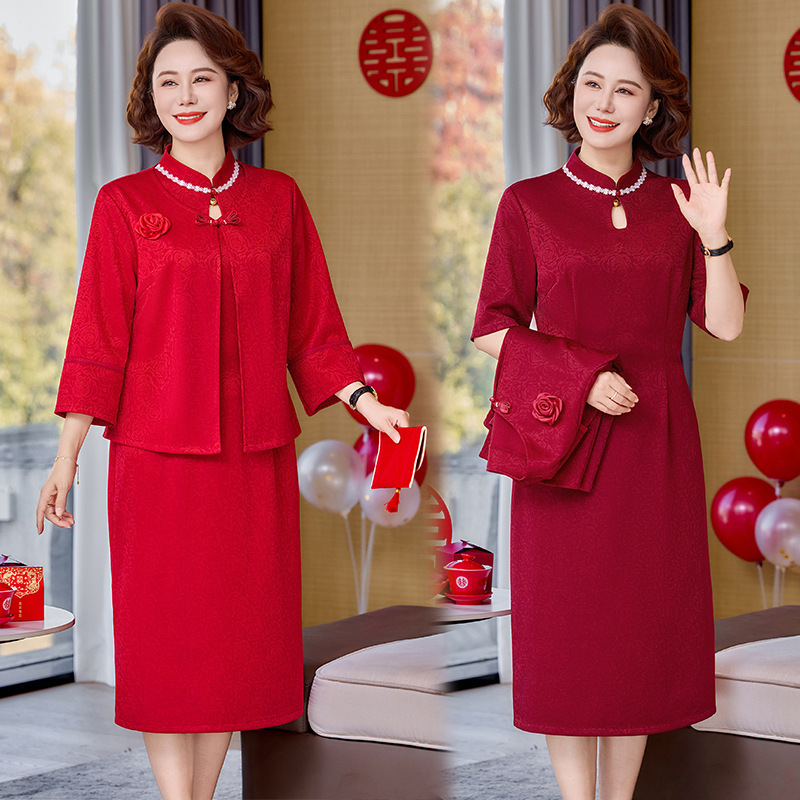 Elegant Mother-In-Law Wedding Dress Set 2026 New Style for Middle-Aged Women Spring and Autumn Chinese Style Qipao Dress Mom's Spring Outfit