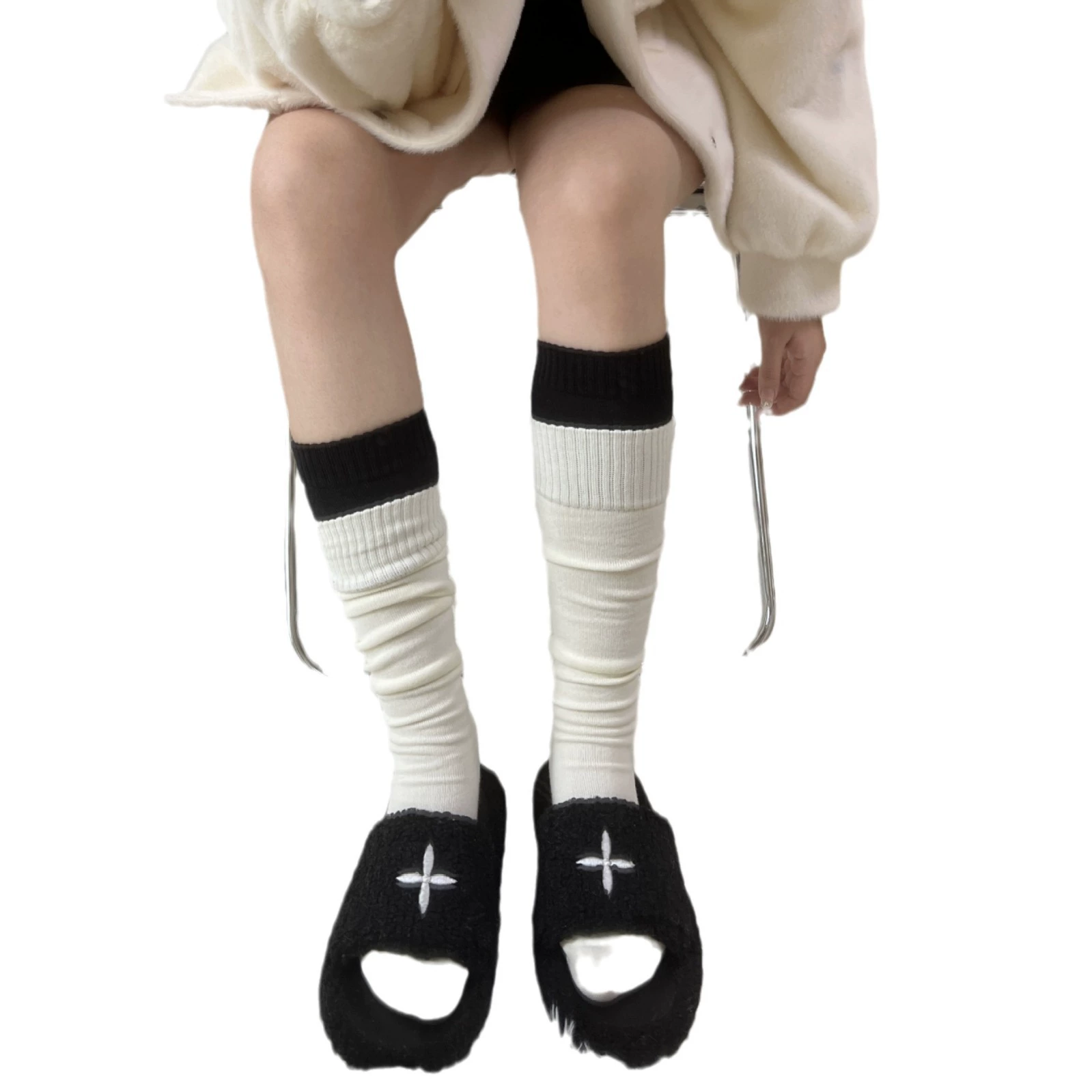 Demi-season fuchsia colored black Japanese cute white knee socks