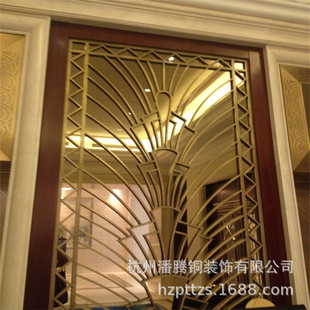 ��ʽ�~���L���~���L���~����S�~����~�����~�����~���P�~���L