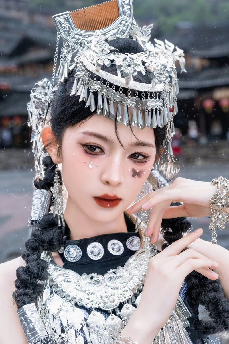 h2uTiviiztSHn2aJjQ1YWs6O5qbgcICqslEL