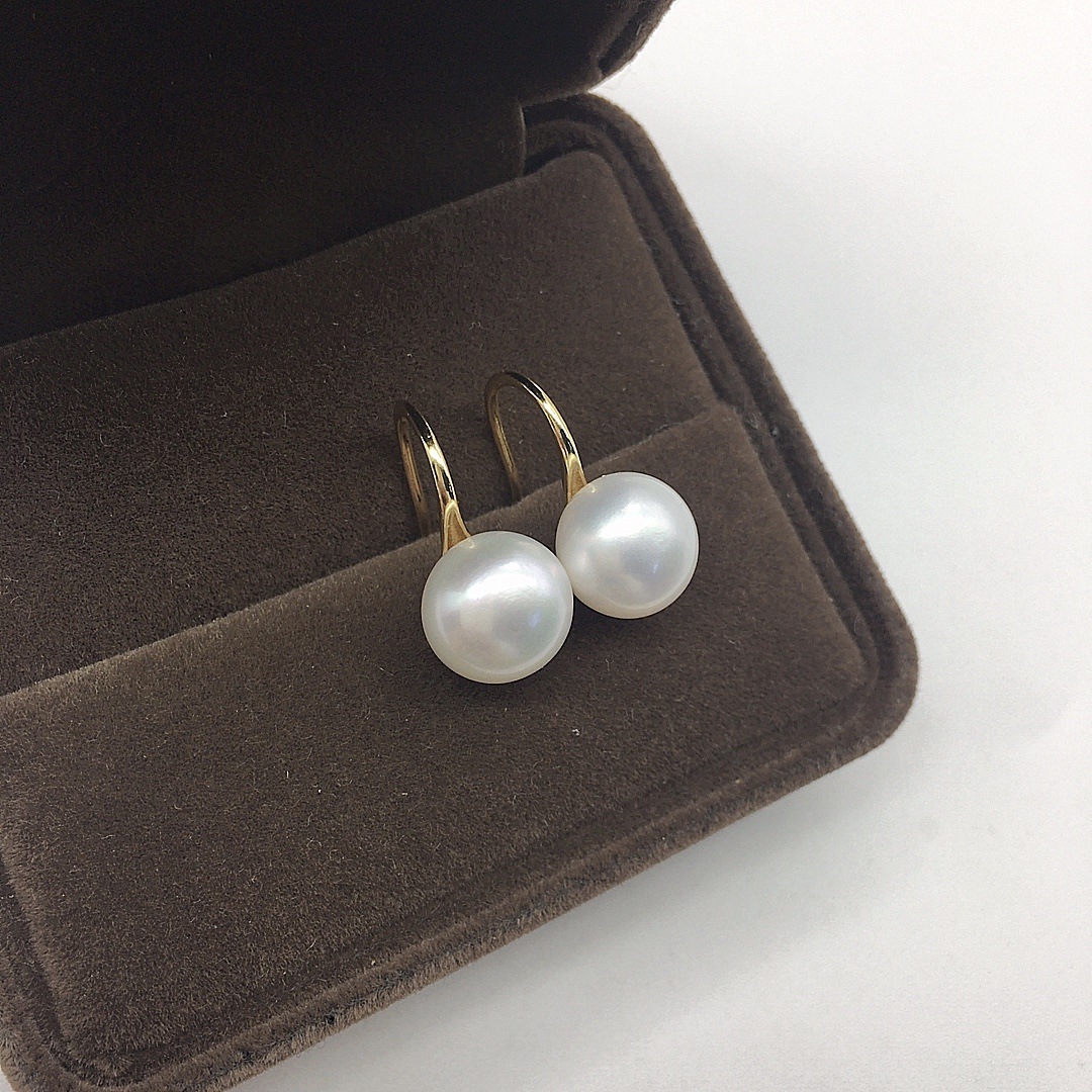 23g Weight 925 Sterling Silver Ear Needle Material Ear hook Classification 1 Pair Quantity Daily Occasion Freshwater Pearl Material Geometric Pattern Women's Gender Simple Style Style 1 Pair Freshwater Pearl Freshwater Pearl Earrings Geometric Ear Hook 6