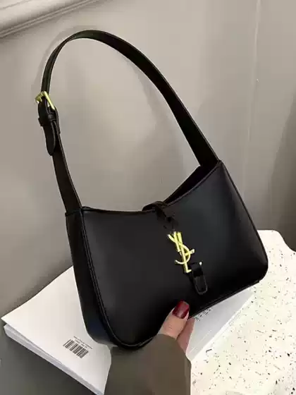 High-end Underarm Bag Women's 2023 New Fashion All-match Shoulder Bag Niche All-match Handbag Wholesale