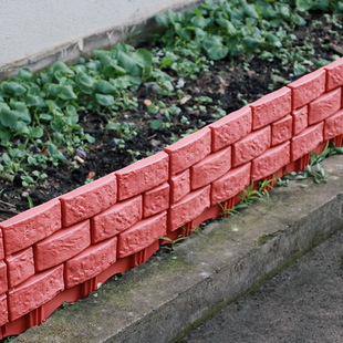 Outdoor Garden Fence Decoration Courtyard Vegetable Garden Guardrail Retaining Thickeneded Plastic Imitation Brick Inserted into the Ground Vegetable Fence