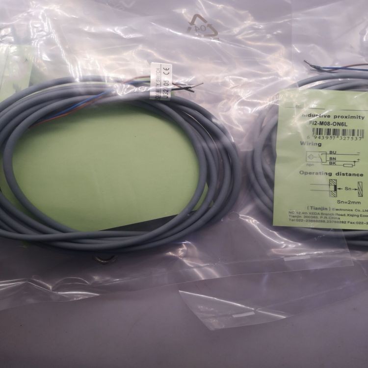 供应接近开关 传感器 Fi2-G08-OP6L-Q8光电漫射式