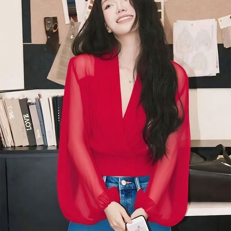 High-End Red V-Neck Long-Sleeved Chiffon Shirt, 2025 Autumn New Style, Light Luxury, Unique and Distinctive Shirt High-End Red V-Neck Long-Sleeved Chiffon Shirt, 2025 Autumn New Style, Light Luxury, Unique and Distinctive Shirt