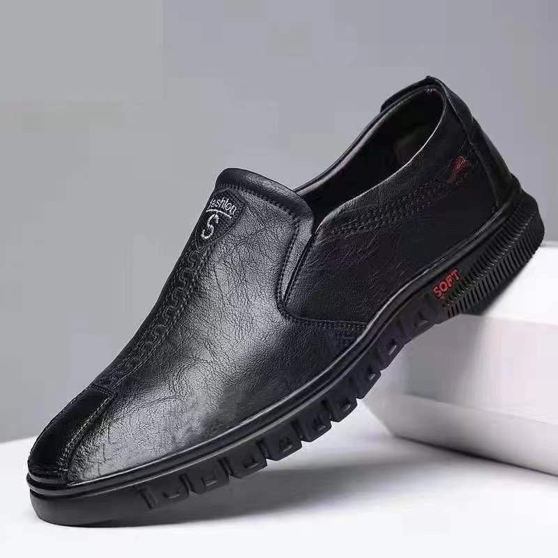 Autumn And Winter Men's Leather Casual Leather Shoes Soft Sole Men's Shoes Businessy Small Leather Shoes Slip-on Men's Clothing