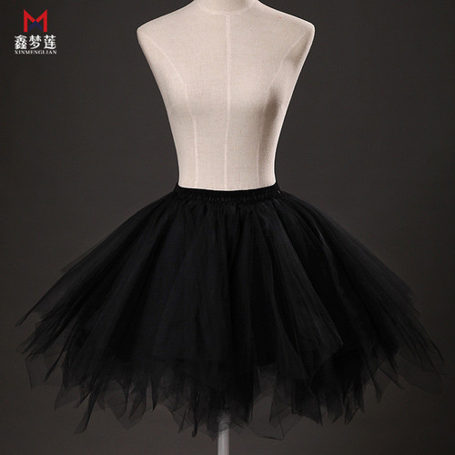 Candy-colored multi-color skirt, half-length puffy petticoat, studio wedding photography performance, diamond-shaped colorful miniskirt