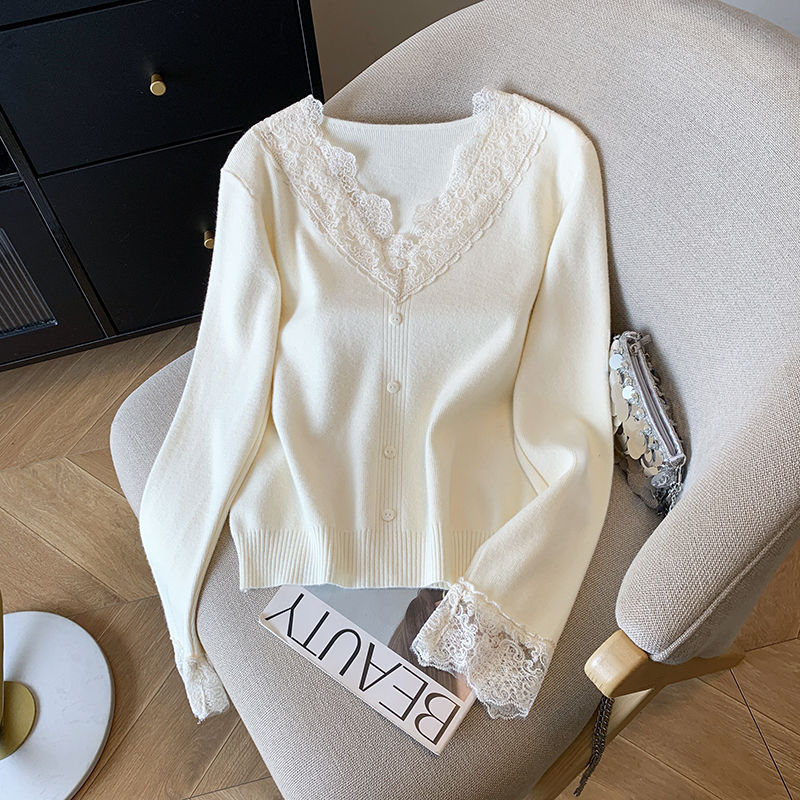 2026 Spring New Women's Lace Knit Base Shirt That Can Be Worn as an Outer Layer, French-Style Sweater Short Top 2026 Spring New Women's Lace Knit Base Shirt That Can Be Worn as an Outer Layer, French-Style Sweater Short Top